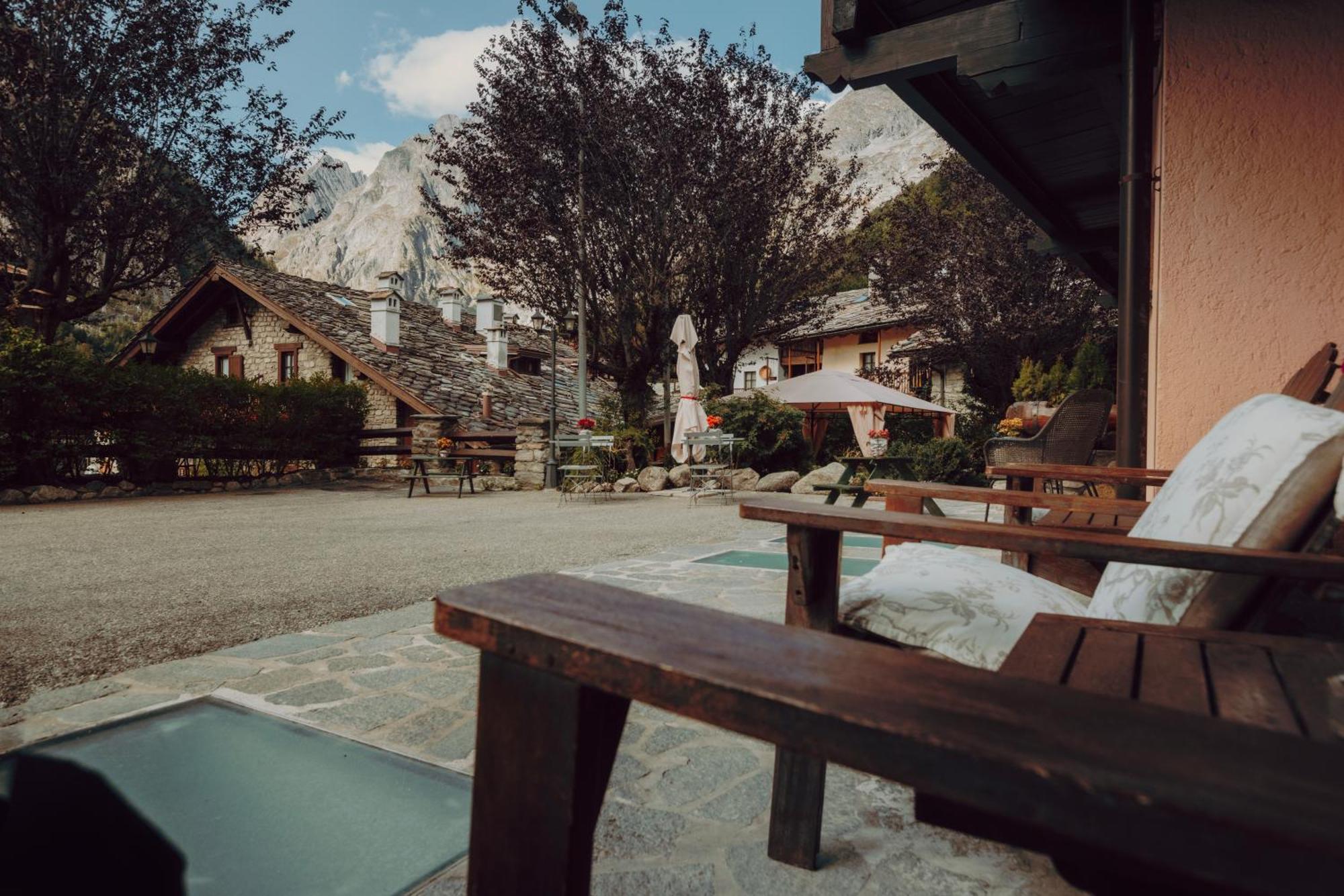 Locanda La Brenva - Estella Hotel Collection & Experience クールマイユール エクステリア 写真